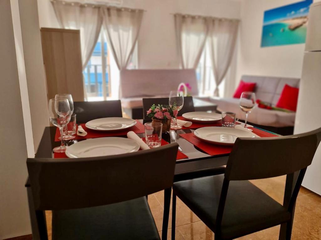 Franmay Apartments - 7 Modern Apartments Near The Beach & City, Perfect For Nomads, Travellers, Families, Watersports! サンタ・マリア エクステリア 写真