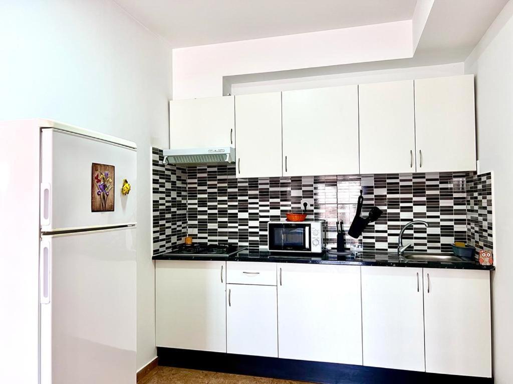 Franmay Apartments - 7 Modern Apartments Near The Beach & City, Perfect For Nomads, Travellers, Families, Watersports! サンタ・マリア エクステリア 写真