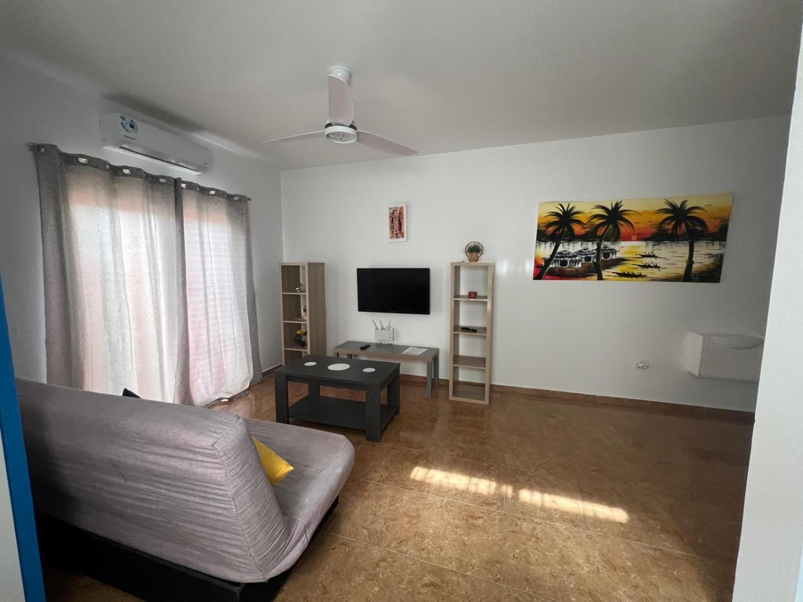 Franmay Apartments - 7 Modern Apartments Near The Beach & City, Perfect For Nomads, Travellers, Families, Watersports! サンタ・マリア エクステリア 写真